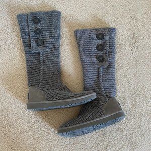 Grey Knit Uggs